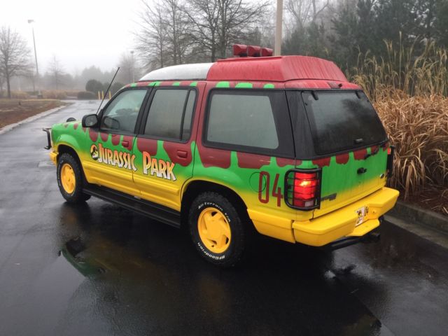 1993 Ford Explorer Custom Interior - photo 3