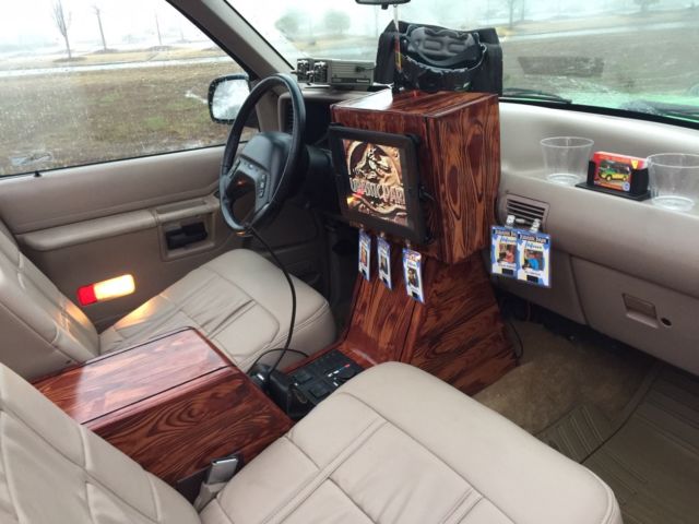 1993 Ford Explorer Custom Interior - photo 5