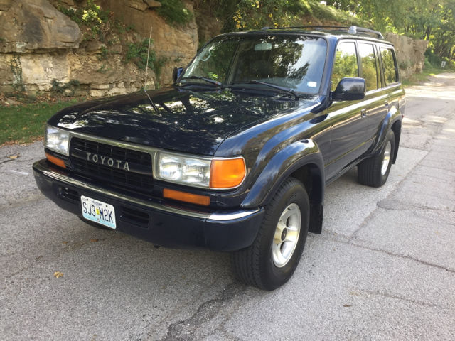 1993 Toyota Land Cruiser Base AWD 4dr SUV - photo 2