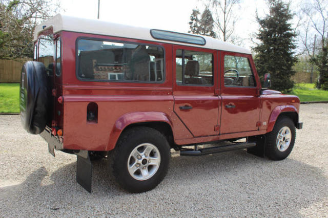 1980 Land Rover Defender County Station Wagon - photo 6