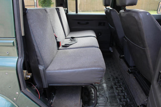 1980 Land Rover Defender County Station Wagon - photo 13