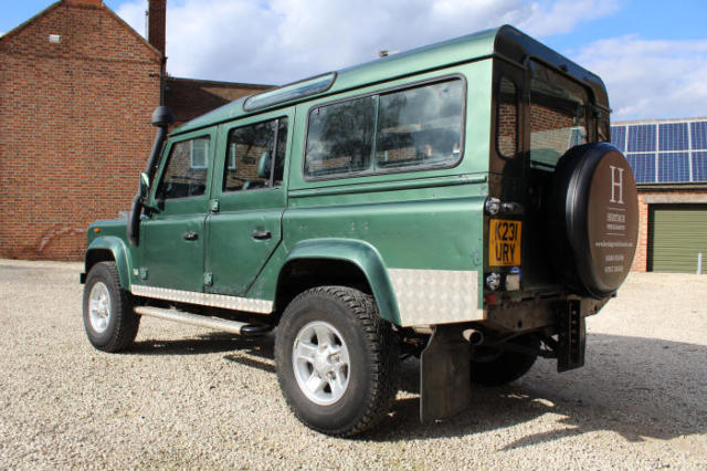 1980 Land Rover Defender County Station Wagon - photo 6