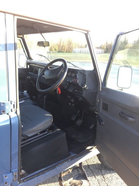 1993 Land Rover Defender 5-Door - photo 7