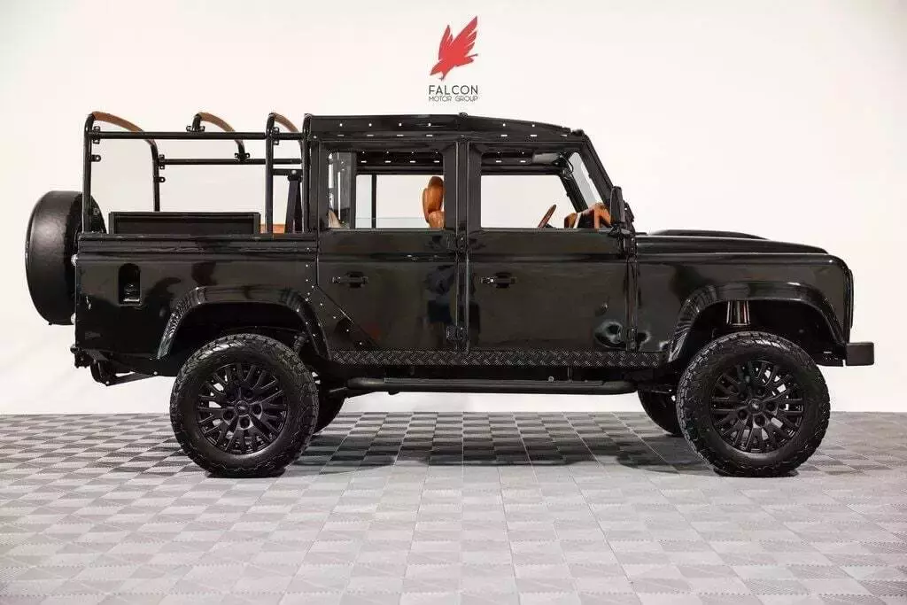 1993 Land Rover Defender 110 4dr SUV 1993 Land Rover Defender 110 4dr 4WD SUV