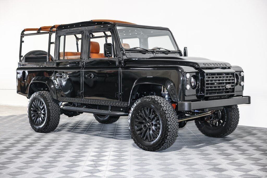 1993 Land Rover Defender 110 4dr 4WD SUV - photo 4