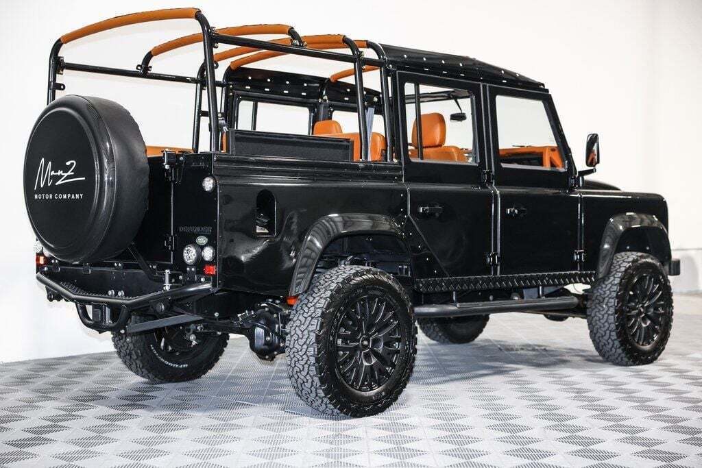 1993 Land Rover Defender 110 4dr 4WD SUV - photo 6