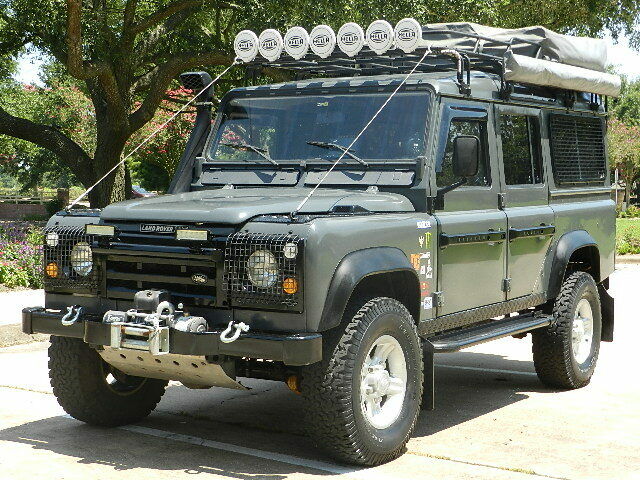 1993 Land Rover Defender Defender 110 - photo 2