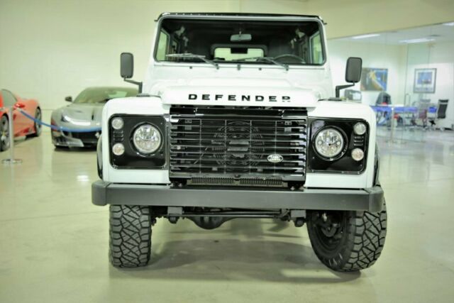 1993 Land Rover Defender 110 - photo 11