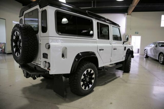 1993 Land Rover Defender 110 - photo 5