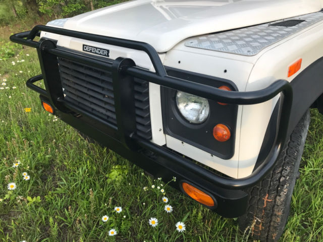 1993 Land Rover Defender Base Sport Utility 4-Door - photo 7