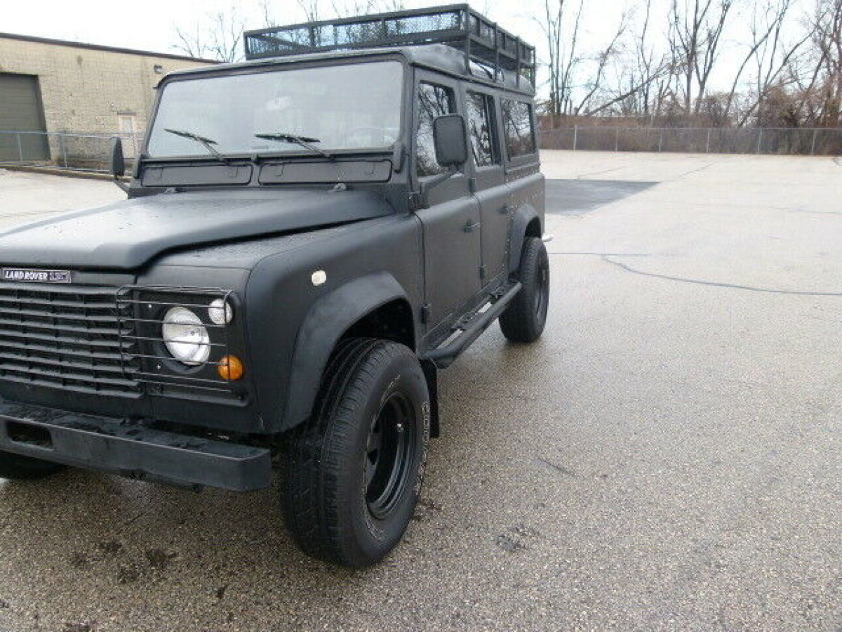 1993 Land Rover Defender 110 4x4 LHD - photo 3