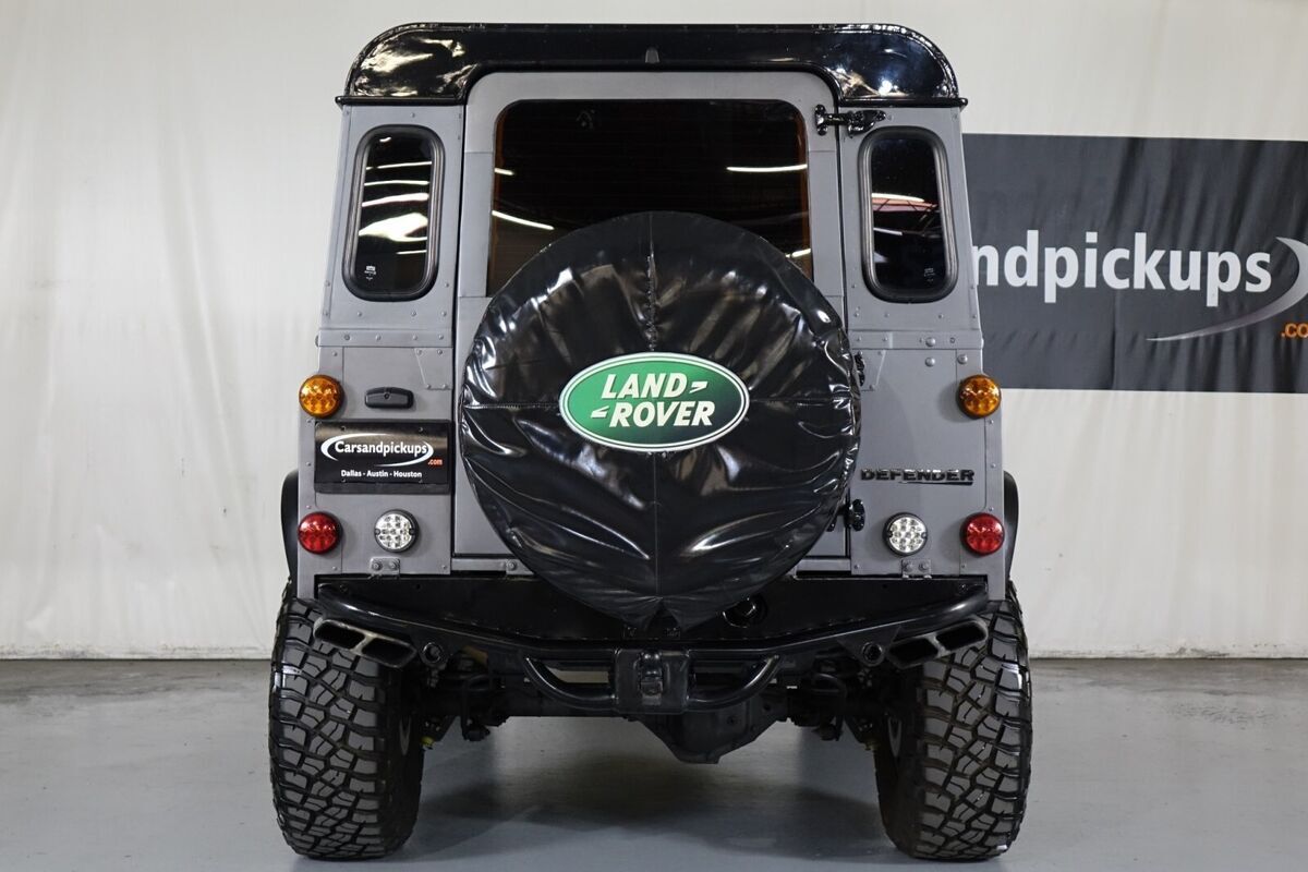 1993 Land Rover Defender 110 - photo 10
