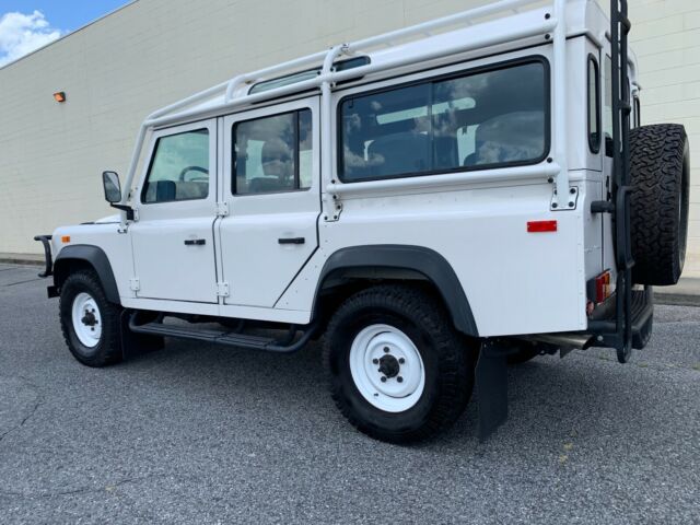 1993 Land Rover Defender 110 NAS - photo 10