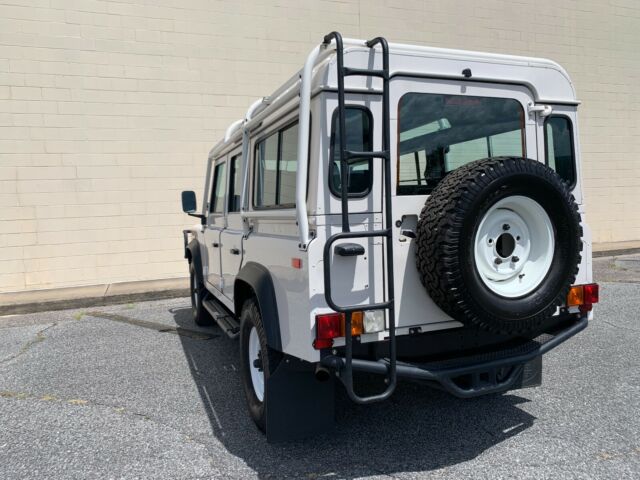 1993 Land Rover Defender 110 NAS - photo 4