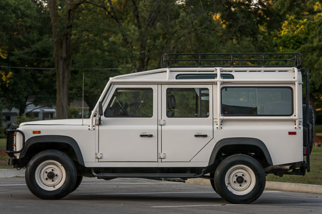 1993 Land Rover Defender - photo 2