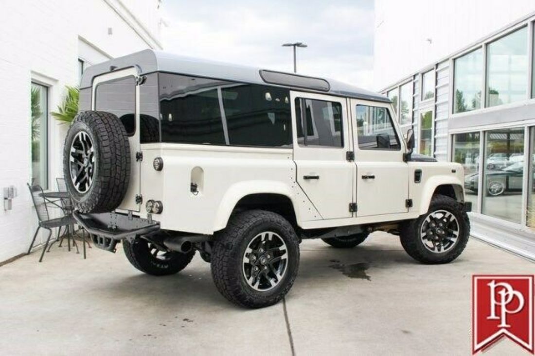 1993 Land Rover Defender Osprey Custom - photo 6