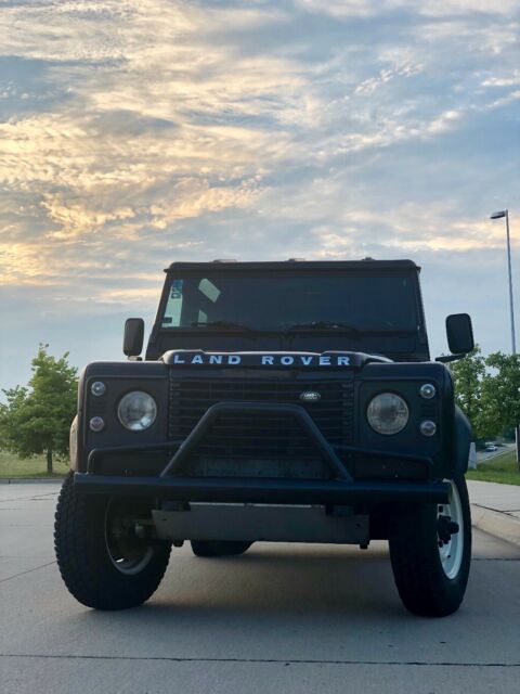 1993 Land Rover Defender 110 - Rare 2 door 1993 Land Rover Defender 110