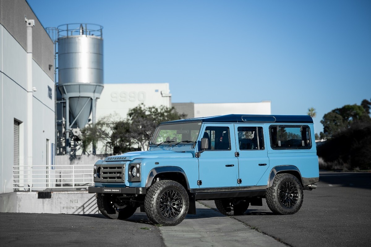 1993 Land Rover Defender RESTOMOD CUSTOM - photo 2