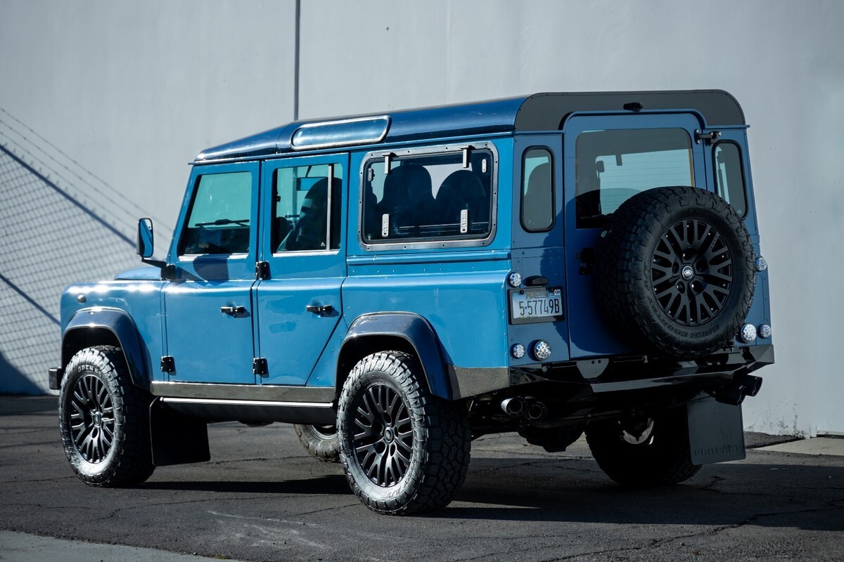 1993 Land Rover Defender RESTOMOD CUSTOM - photo 8