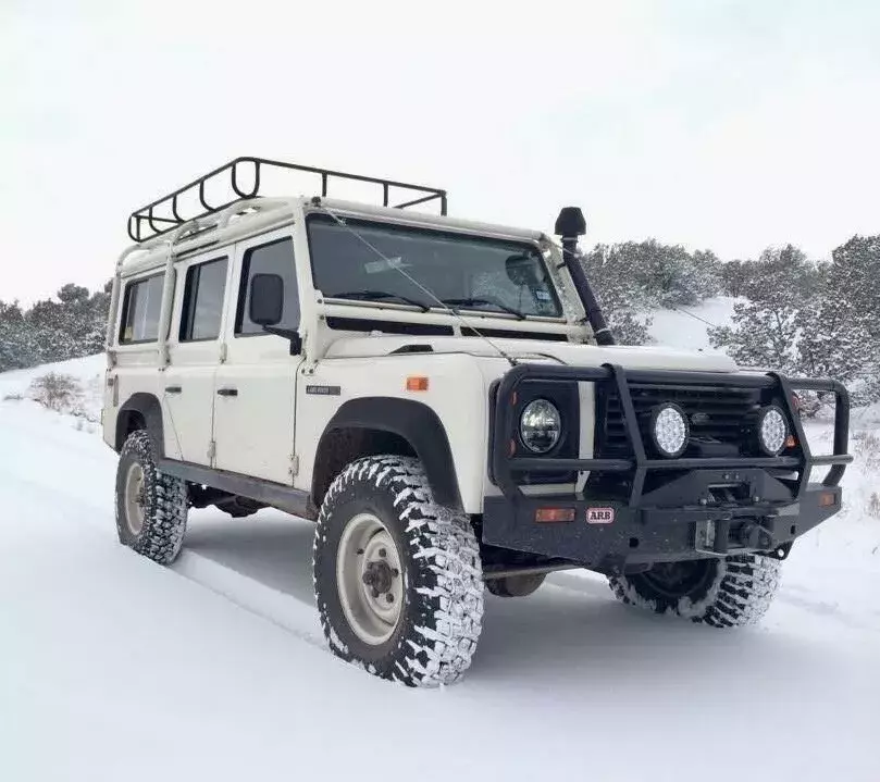 1993 Land Rover Defender 110 SUV White 110 1993 Land Rover Defender 110