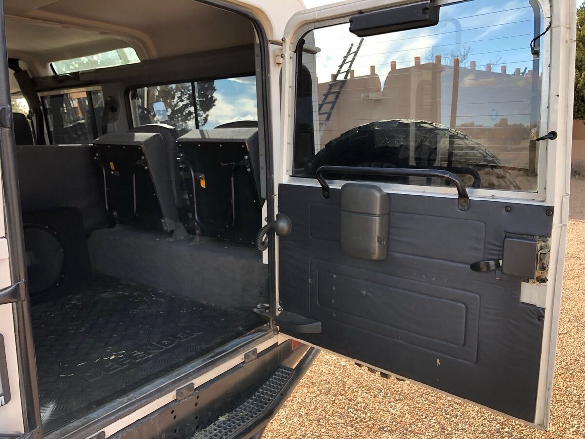 1993 Land Rover Defender 110 - photo 12