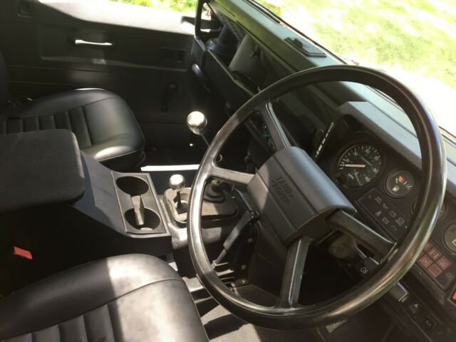 1993 Land Rover Defender 110 Trepador Edition - photo 10
