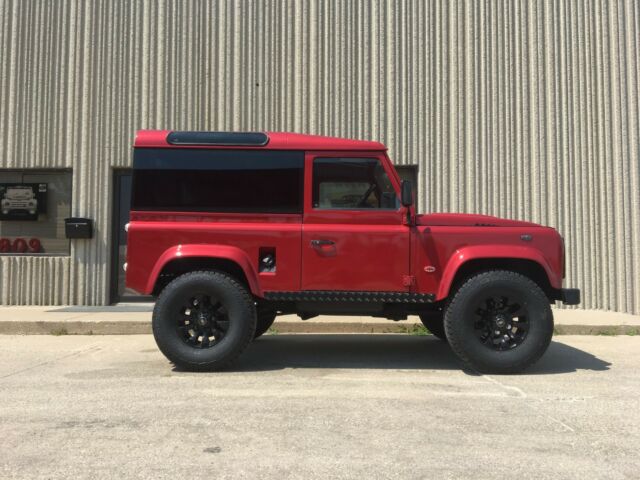 1993 Land Rover Defender 110 Trepador Edition - photo 11
