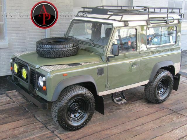 1993 Land Rover Defender 200 TDI 5 SPEED!