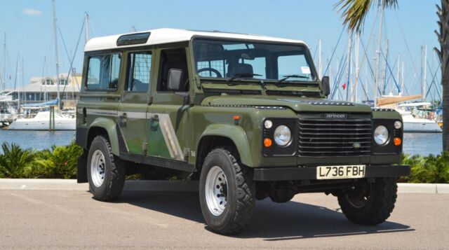 1993 LAND ROVER DEFENDER 200TDI CSW - T DIESEL CLEAN FL TITLE - ONLY 82k MILES 1993 Land Rover Defender COUNTY STATION WAGON