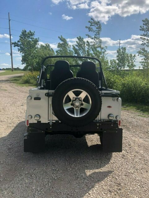 1993 Land Rover Defender - photo 4