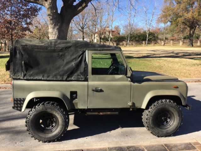 1993 Land Rover Defender