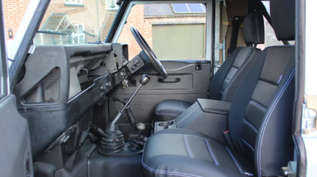 1993 Land Rover Defender - photo 5