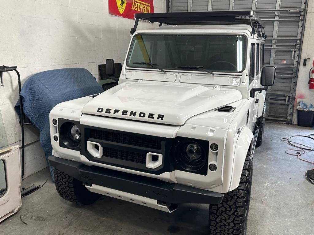 1992 Land Rover Defender Defender 110 - photo 5