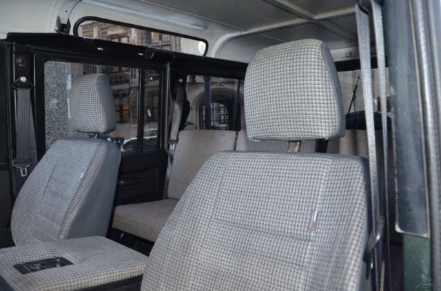 1993 Land Rover Defender 1993 Defender 110 Replica - photo 10