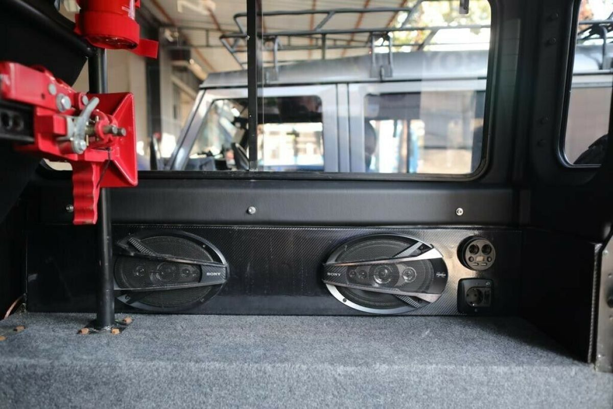 1993 Land Rover Defender 110 Restored Defender - photo 9