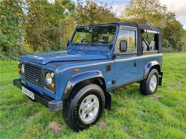 1993 Land Rover Defender soft top 154522 Miles Manual 1993 Land Rover Defender soft top