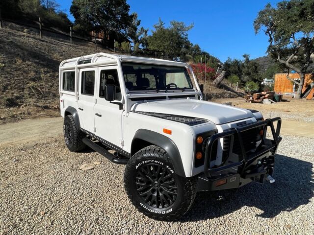 1993 Land Rover Defender SUV White 4WD Automatic 110 1993 Land Rover Defender 110