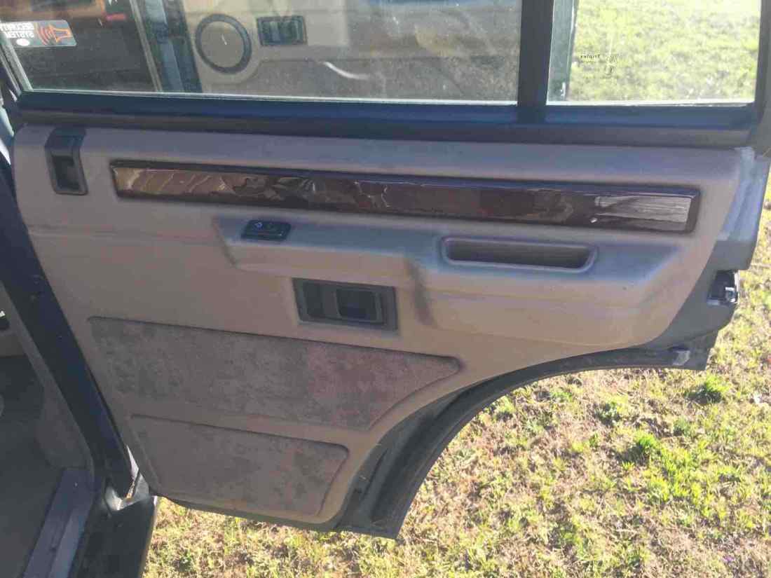 1993 Land Rover Range Rover Country SWB - photo 9
