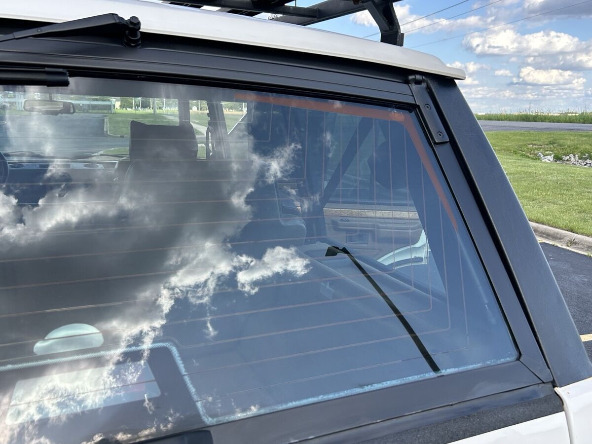 1993 Land Rover Range Rover LONG WHEELBASE - photo 13