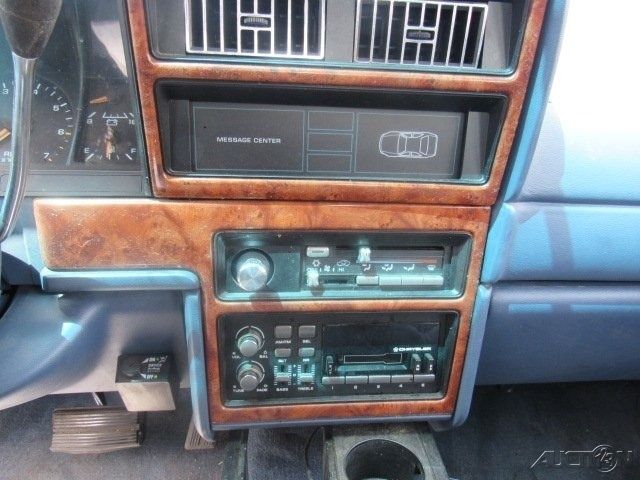 1993 Chrysler LeBaron Landau - photo 10