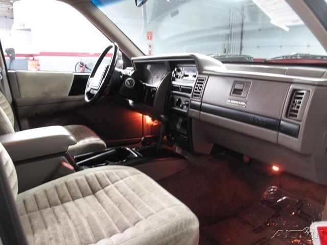 1993 Jeep Grand Cherokee Laredo - photo 6