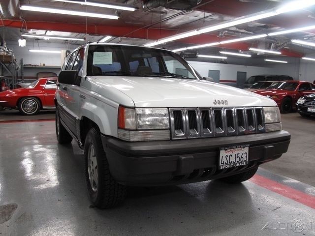 1993 Jeep Grand Cherokee Laredo - photo 7