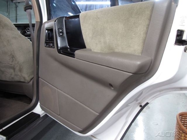 1993 Jeep Grand Cherokee Laredo - photo 8
