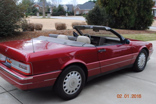 1993 Last year of Allante Ruby Red/ Beige 87K Miles Convertible 1993 Cadillac Allante Northstar V8 Convertible