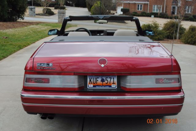 1993 Cadillac Allante Northstar V8 Convertible - photo 2