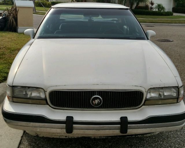 1993 Buick LeSabre - photo 2
