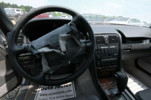 1993 Lexus LS -- - photo 9