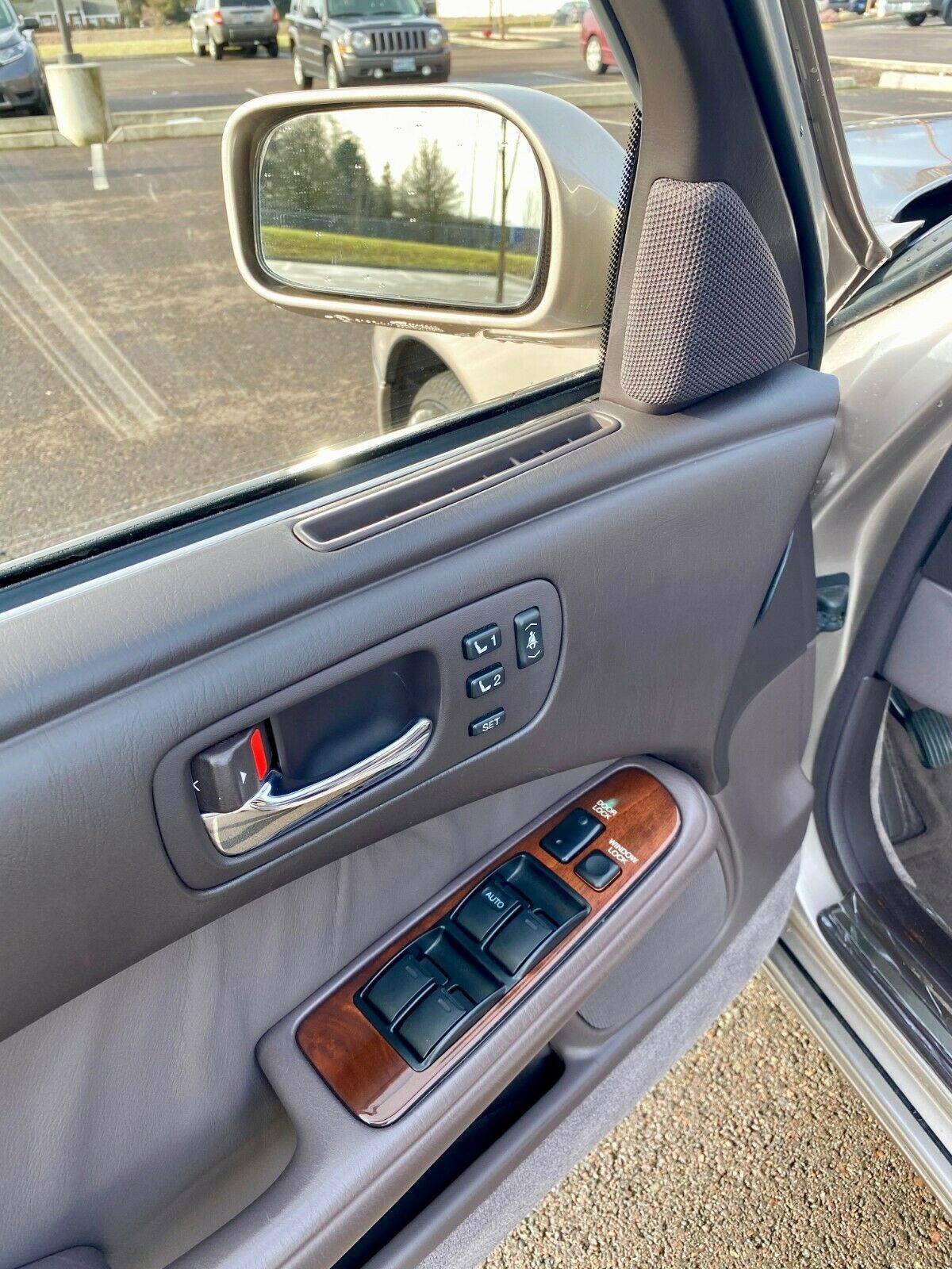 1993 Lexus LS - photo 12