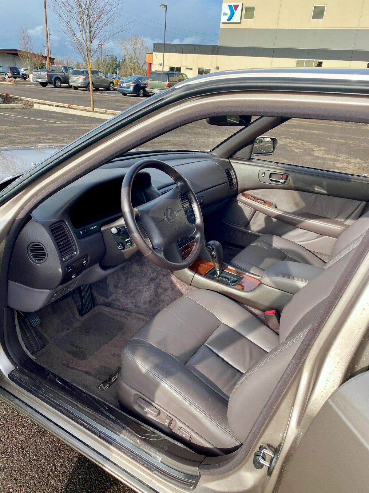 1993 Lexus LS - photo 4