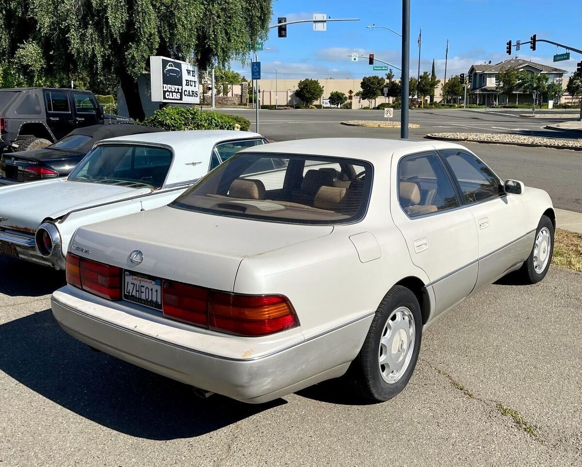 1993 Lexus LS - photo 6